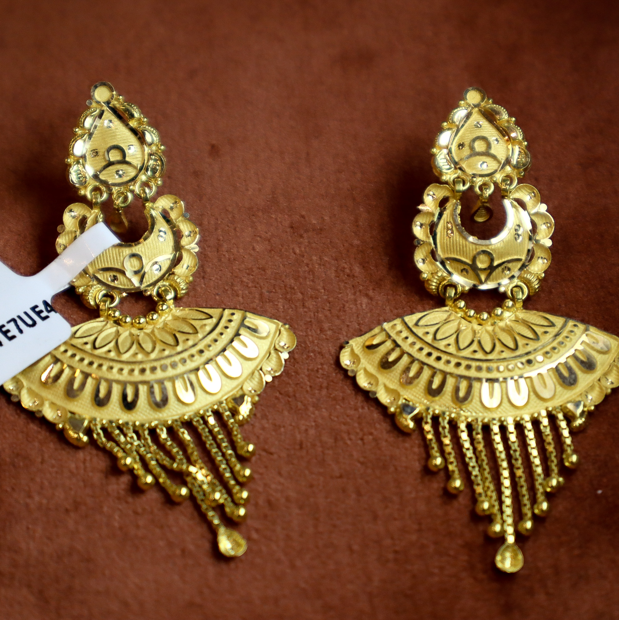20KT Gold Fancy Fan-Style Jhale (6.400g)